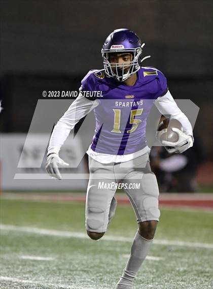 Thumbnail 3 in Soquel vs. Jurupa Hills (CIF State D4AA Final) photogallery.