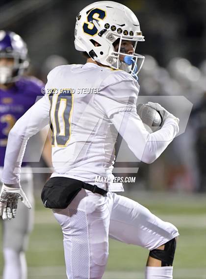 Thumbnail 3 in Soquel vs. Jurupa Hills (CIF State D4AA Final) photogallery.
