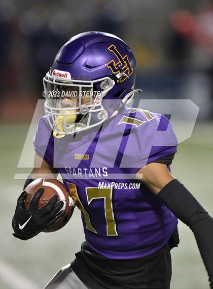 Thumbnail 1 in Soquel vs. Jurupa Hills (CIF State D4AA Final) photogallery.