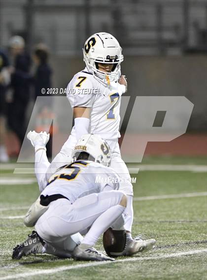 Thumbnail 2 in Soquel vs. Jurupa Hills (CIF State D4AA Final) photogallery.