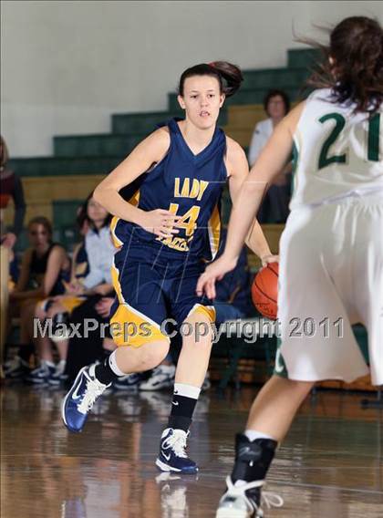 Thumbnail 1 in Seymour @ Knoxville Catholic (Pilot Food-Mart Invitational) photogallery.