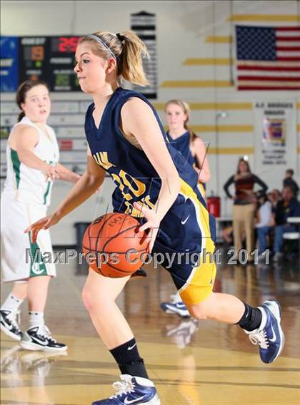 Thumbnail 1 in Seymour @ Knoxville Catholic (Pilot Food-Mart Invitational) photogallery.