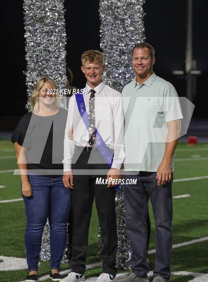 Thumbnail 2 in Righetti @ Camarillo photogallery.