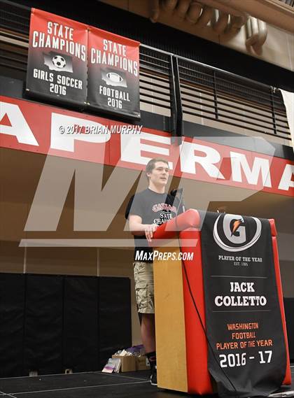 Thumbnail 1 in Camas Football (Tour of Champions) photogallery.