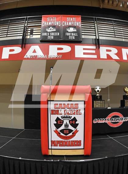 Thumbnail 1 in Camas Football (Tour of Champions) photogallery.