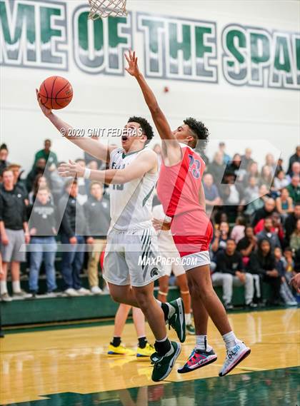 Thumbnail 2 in San Joaquin Memorial @ De La Salle (CIF D1 Round 1 Playoff) photogallery.