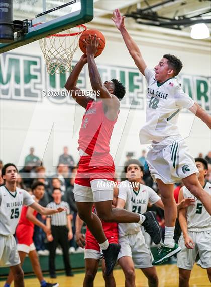 Thumbnail 2 in San Joaquin Memorial @ De La Salle (CIF D1 Round 1 Playoff) photogallery.