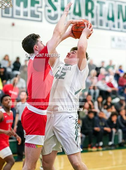 Thumbnail 2 in San Joaquin Memorial @ De La Salle (CIF D1 Round 1 Playoff) photogallery.