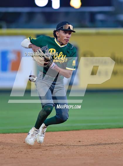 Thumbnail 1 in Long Beach Poly vs. Millikan photogallery.