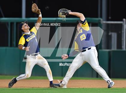 Thumbnail 1 in Long Beach Poly vs. Millikan photogallery.