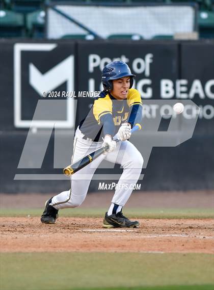 Thumbnail 3 in Long Beach Poly vs. Millikan photogallery.