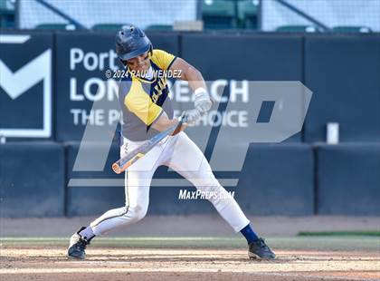 Thumbnail 1 in Long Beach Poly vs. Millikan photogallery.
