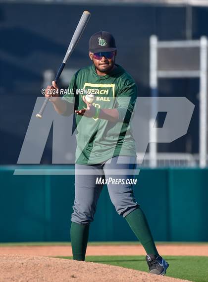 Thumbnail 3 in Long Beach Poly vs. Millikan photogallery.