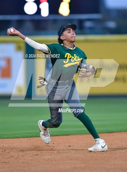 Thumbnail 2 in Long Beach Poly vs. Millikan photogallery.
