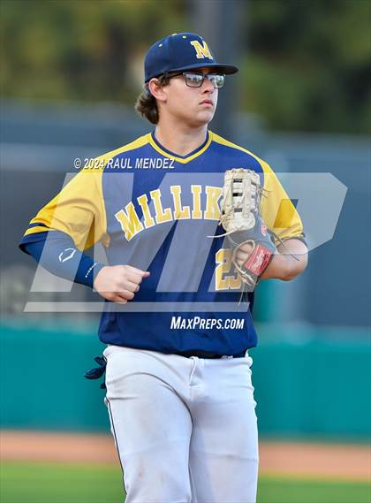 Thumbnail 1 in Long Beach Poly vs. Millikan photogallery.