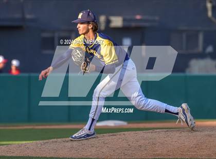 Thumbnail 1 in Long Beach Poly vs. Millikan photogallery.