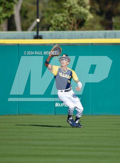 Thumbnail 1 in Long Beach Poly vs. Millikan photogallery.