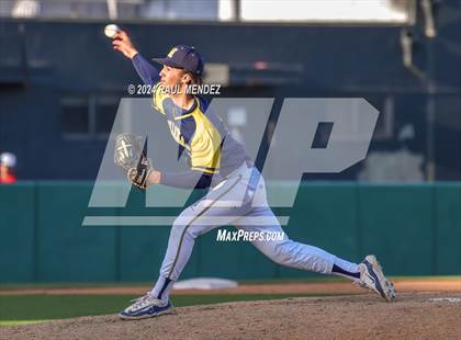 Thumbnail 3 in Long Beach Poly vs. Millikan photogallery.