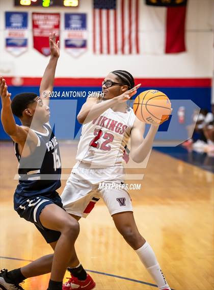 Thumbnail 1 in Henderson Collegiate @ Voyager (TNC 1A Semifinal) photogallery.
