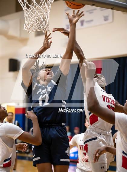 Thumbnail 1 in Henderson Collegiate @ Voyager (TNC 1A Semifinal) photogallery.