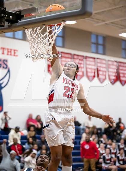 Thumbnail 2 in Henderson Collegiate @ Voyager (TNC 1A Semifinal) photogallery.
