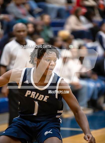Thumbnail 3 in Henderson Collegiate @ Voyager (TNC 1A Semifinal) photogallery.