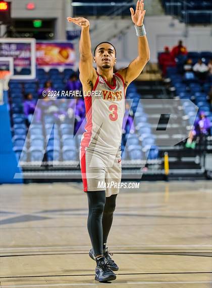 Thumbnail 2 in Bellaire vs. Yates (Houston ISD Tournament) photogallery.