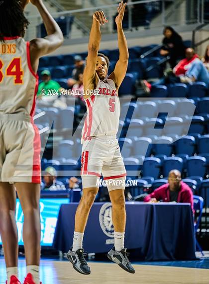 Thumbnail 1 in Bellaire vs. Yates (Houston ISD Tournament) photogallery.
