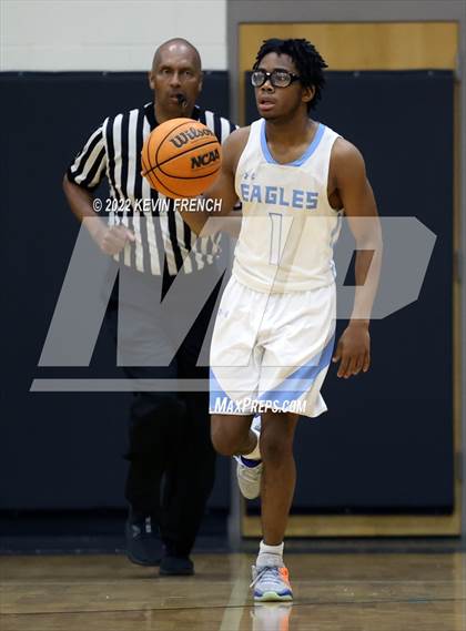 Thumbnail 3 in Horizon Honors vs Mohave (VCS Thanksgiving Tournament) photogallery.