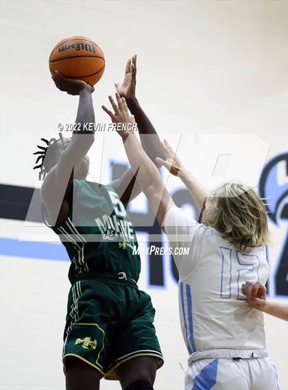Thumbnail 3 in Horizon Honors vs Mohave (VCS Thanksgiving Tournament) photogallery.