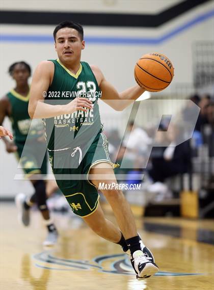 Thumbnail 3 in Horizon Honors vs Mohave (VCS Thanksgiving Tournament) photogallery.