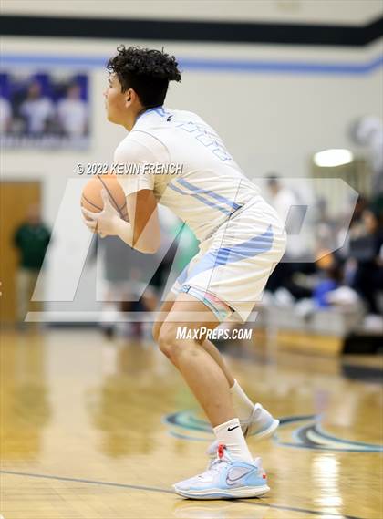 Thumbnail 2 in Horizon Honors vs Mohave (VCS Thanksgiving Tournament) photogallery.