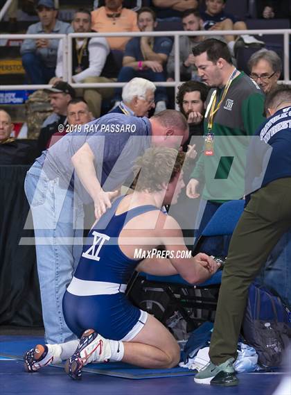 Thumbnail 3 in NYSPHSAA D1 Wrestling Championships (Semifinals - 182- 285 lbs) photogallery.