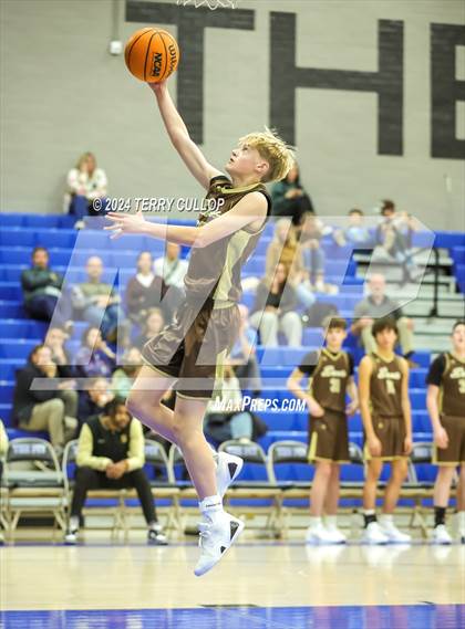 Thumbnail 3 in Davis @ Bingham (Sophomore) photogallery.