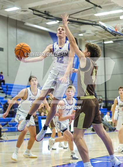 Thumbnail 2 in Davis @ Bingham (Sophomore) photogallery.