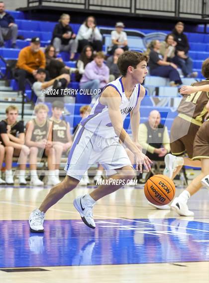 Thumbnail 2 in Davis @ Bingham (Sophomore) photogallery.