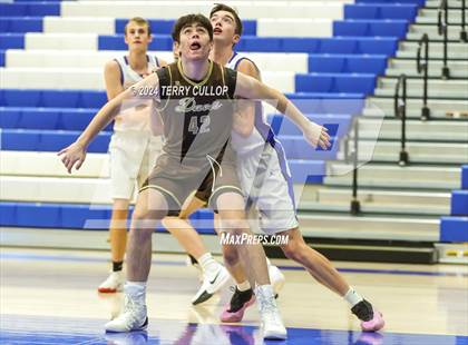 Thumbnail 2 in Davis @ Bingham (Sophomore) photogallery.