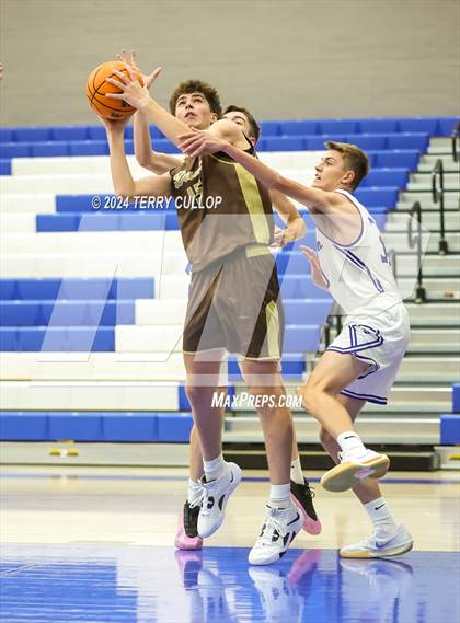 Thumbnail 1 in Davis @ Bingham (Sophomore) photogallery.