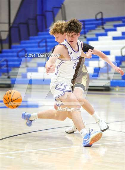 Thumbnail 2 in Davis @ Bingham (Sophomore) photogallery.