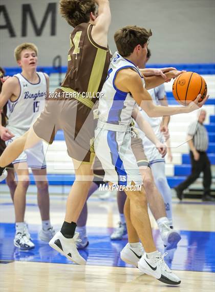 Thumbnail 3 in Davis @ Bingham (Sophomore) photogallery.