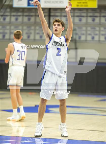 Thumbnail 2 in Davis @ Bingham (Sophomore) photogallery.