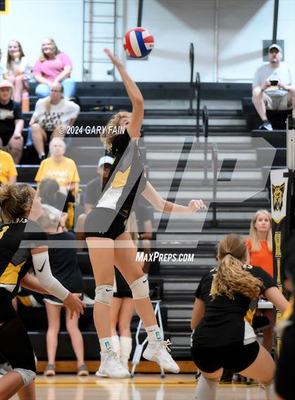 Thumbnail 1 in Chattanooga Christian @ Hixson photogallery.