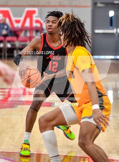 Thumbnail 3 in Coronado @ Foothill (Nike Extravaganza) photogallery.
