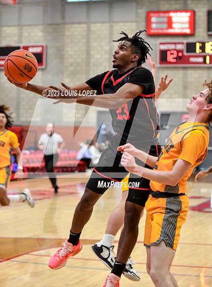 Thumbnail 3 in Coronado @ Foothill (Nike Extravaganza) photogallery.