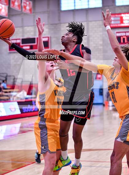 Thumbnail 1 in Coronado @ Foothill (Nike Extravaganza) photogallery.