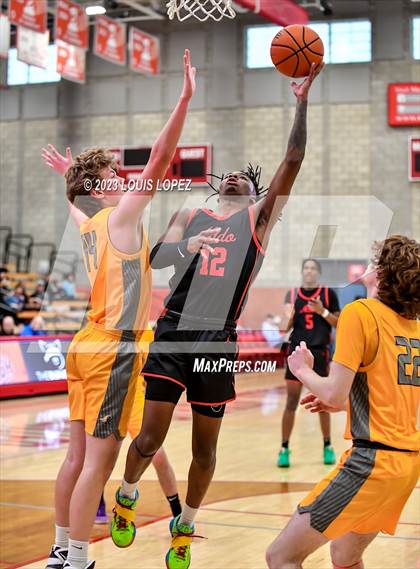 Thumbnail 2 in Coronado @ Foothill (Nike Extravaganza) photogallery.