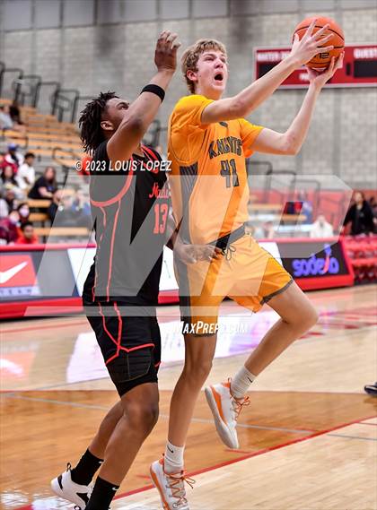 Thumbnail 2 in Coronado @ Foothill (Nike Extravaganza) photogallery.