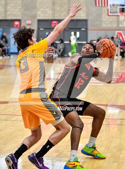 Thumbnail 2 in Coronado @ Foothill (Nike Extravaganza) photogallery.