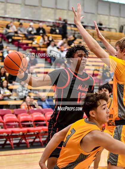 Thumbnail 1 in Coronado @ Foothill (Nike Extravaganza) photogallery.
