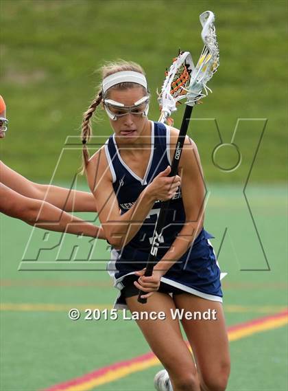 Thumbnail 3 in Colorado Academy vs. Kent Denver photogallery.